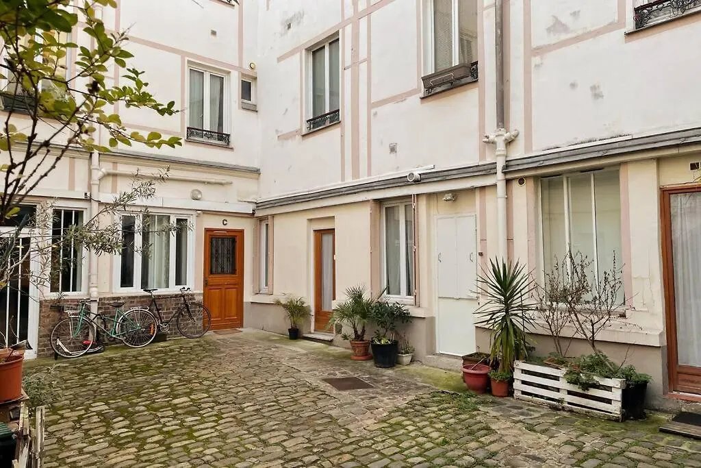 Ferienwohnung Heart Of Paris Apartment